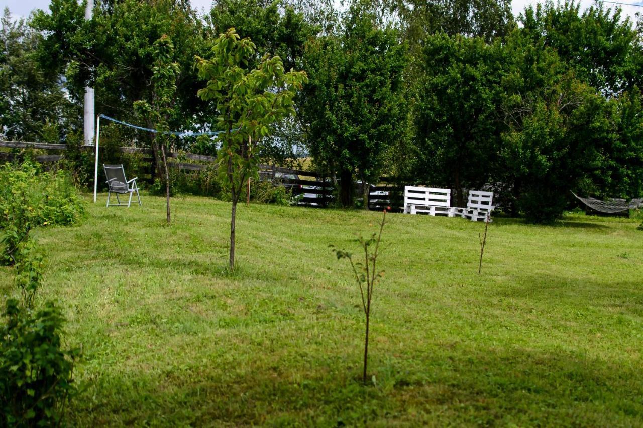Zakatek Szczescia Eko Agroturystyka Kiwity Exterior photo